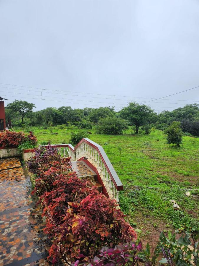 Junglee Nest Holiday Home & Huts Mahābaleshwar Zewnętrze zdjęcie