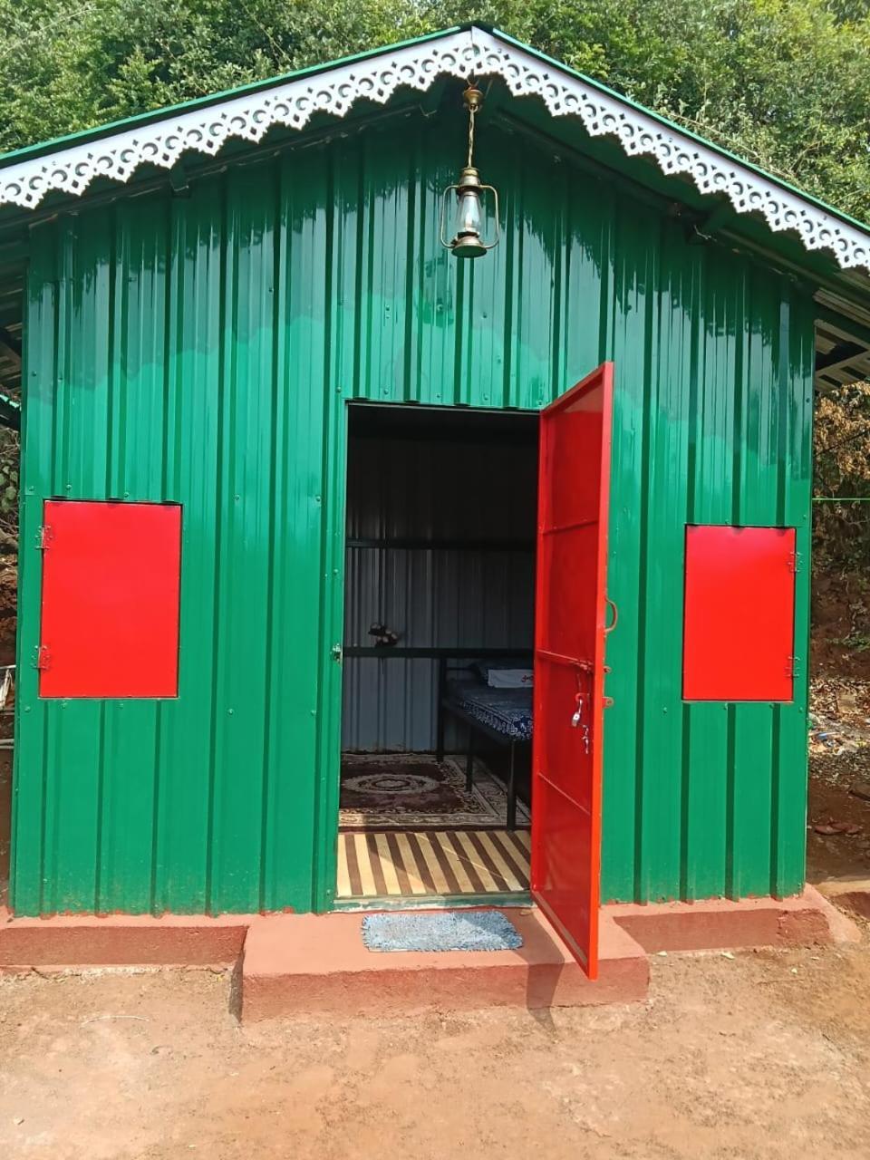 Junglee Nest Holiday Home & Huts Mahābaleshwar Zewnętrze zdjęcie